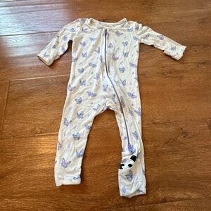 Butterfly-Print Zip Front Kids Footie One-Piece - White & Light Purple
